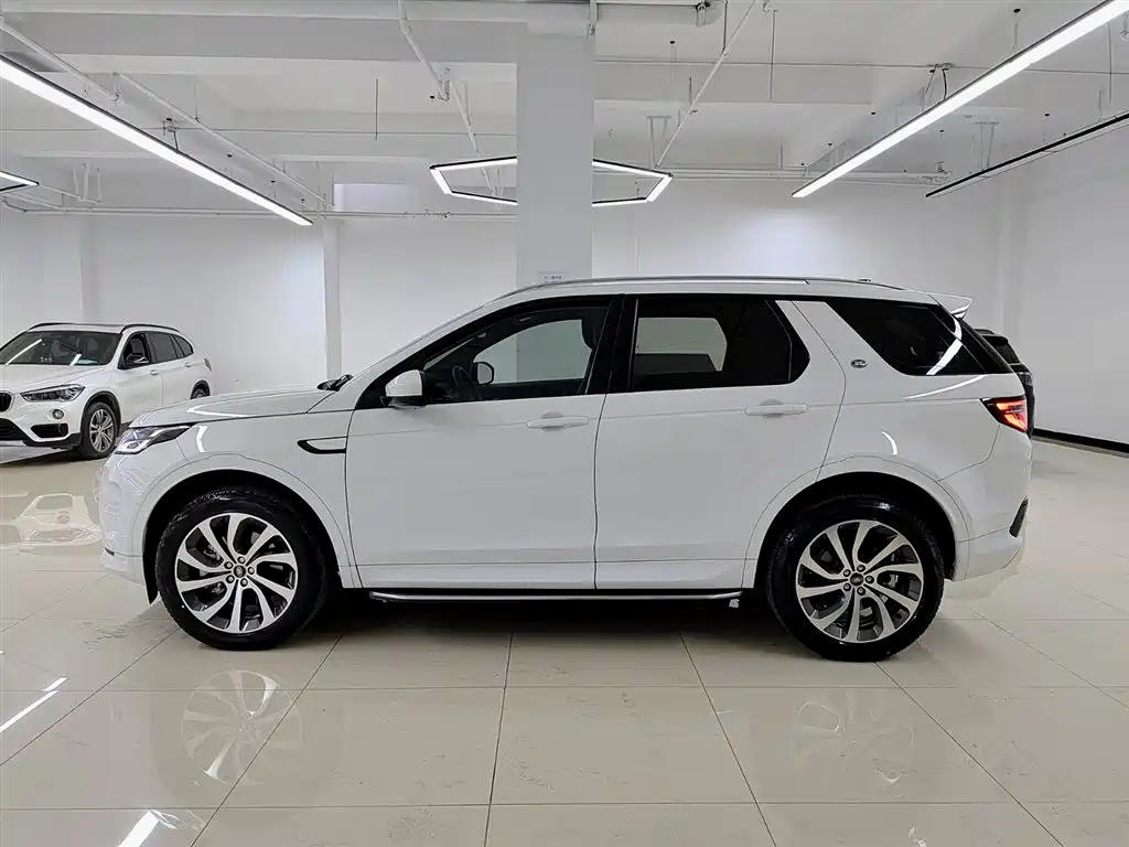 Land Rover Discovery Sport 2023 249PS R-Dynamic S Performance Version фото 3