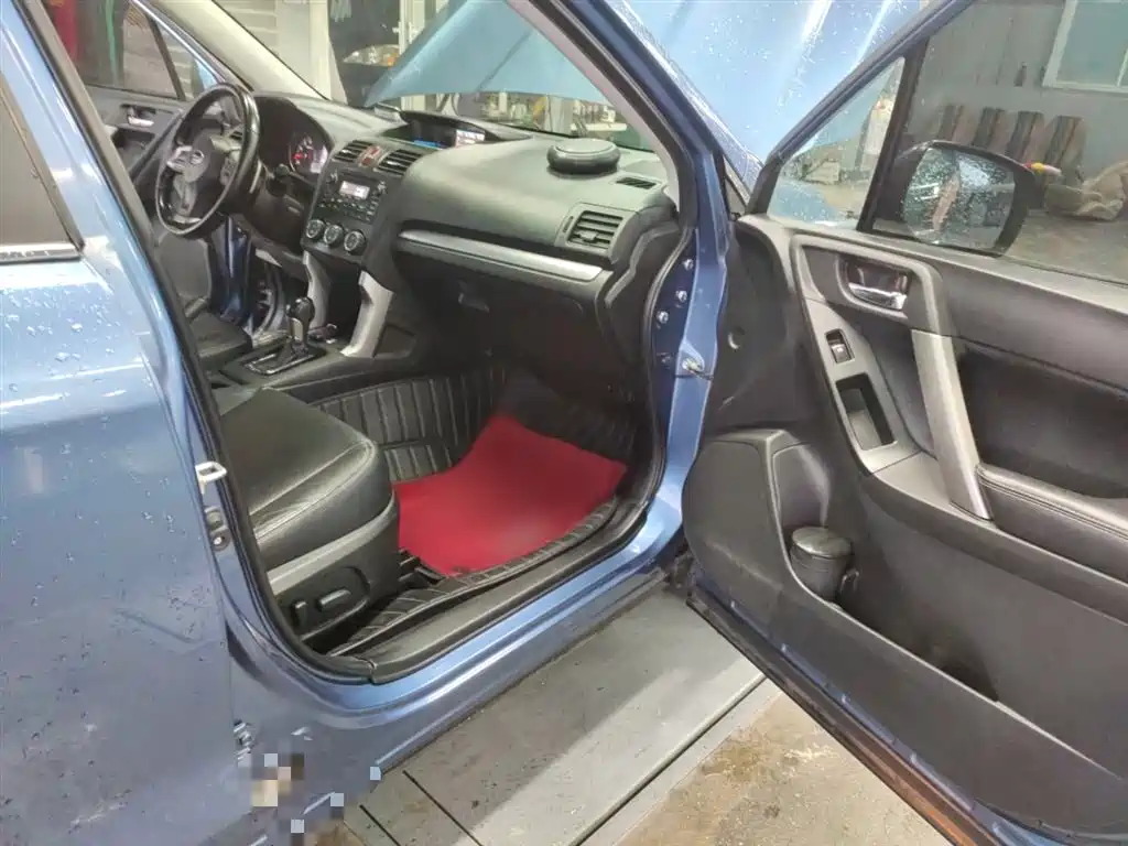 Subaru Forester 2013 2.5i Automatic Premium Edition фото 19