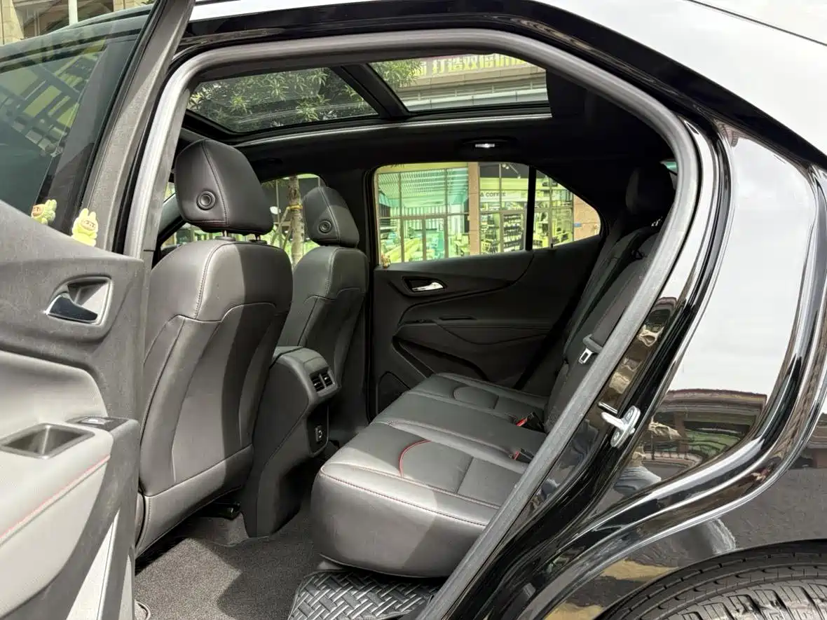 Chevrolet Equinox 2023 Mild Hybrid 2.0T RS Smart Frontier Edition фото 10