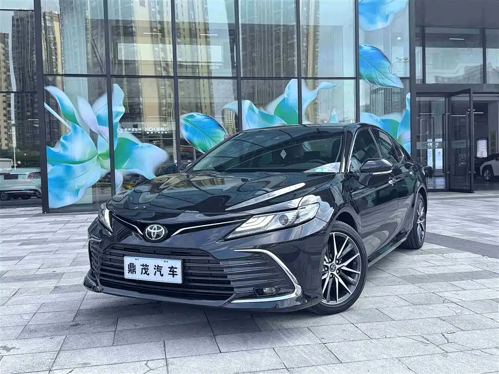 Toyota Camry 2021 2.5G Luxury Edition