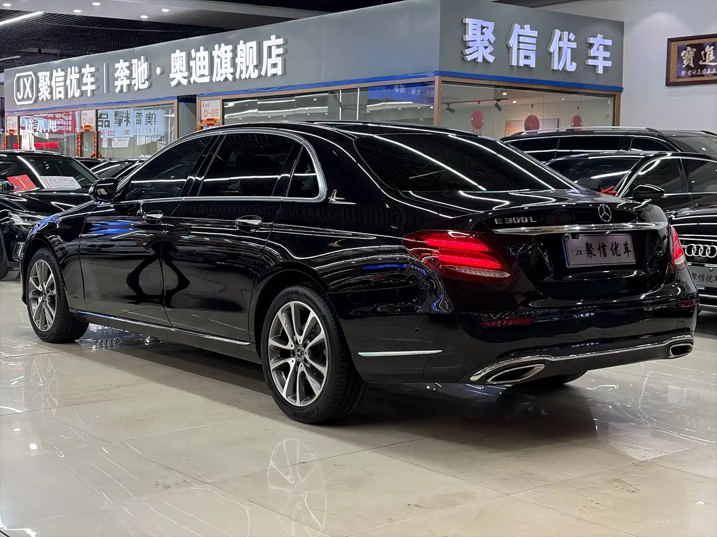 Mercedes-Benz E-Class 2017 E 300 L Luxury фото 17