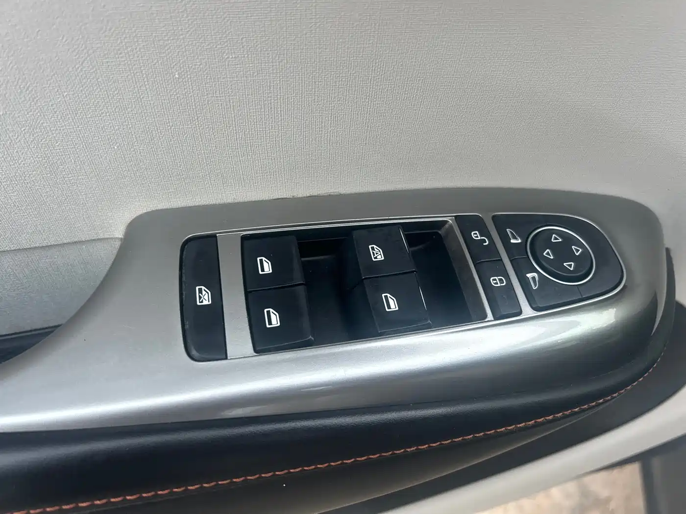 BYD Dolphin 2021 Model 405km Fashion Edition фото 29