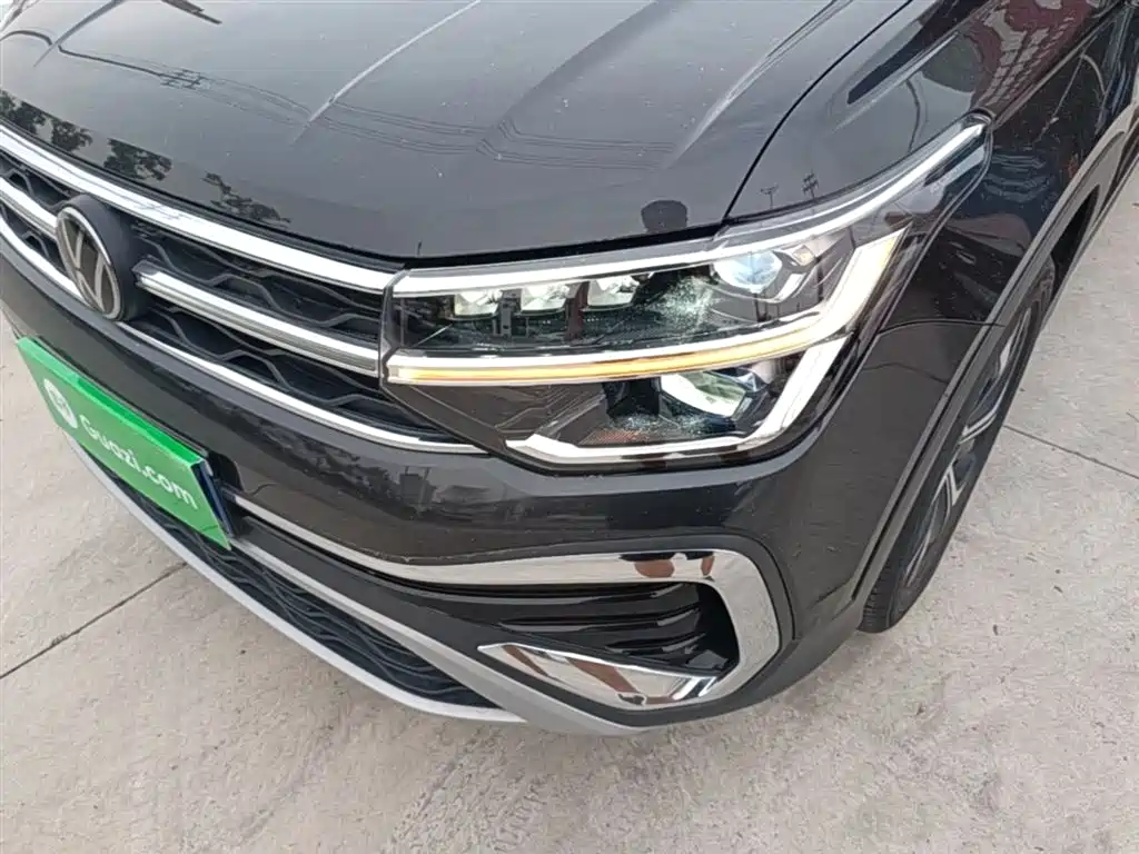 Volkswagen Tharu 2023 300TSI 2WD Full Moon Edition фото 24