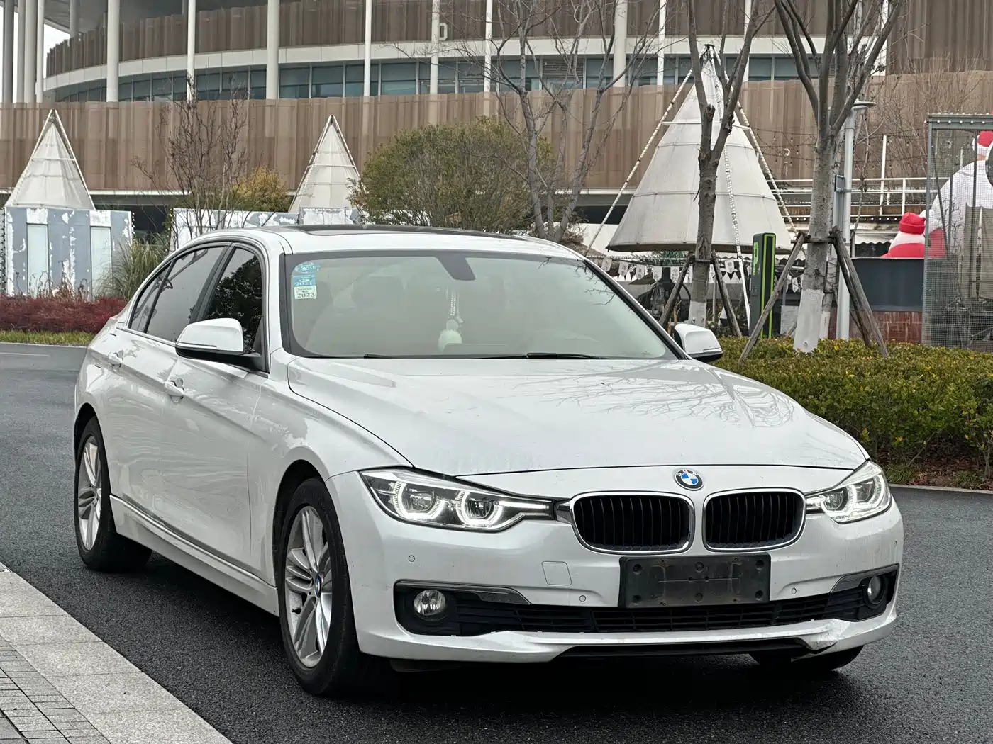 BMW 3 Series 2017 320Li Fashion фото 3