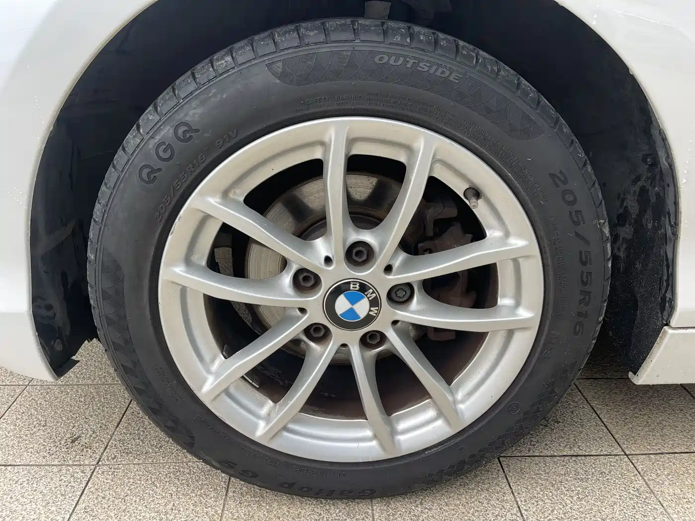 BMW 1 Series (Import) 2016 118i Leading фото 11