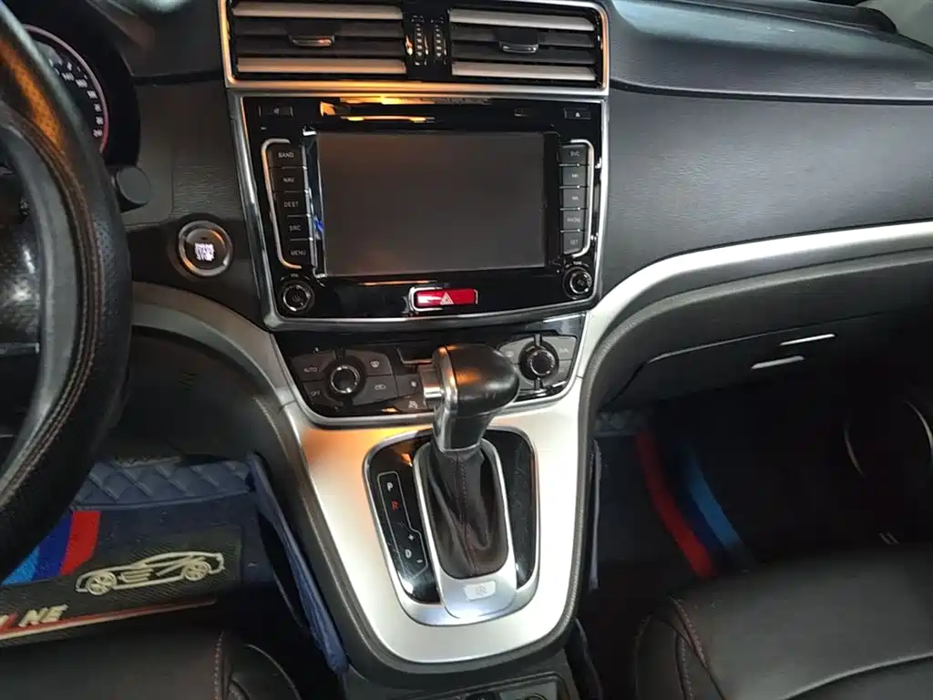 Haval H6 2015 Sport 1.5T Automatic 2WD Luxury фото 13