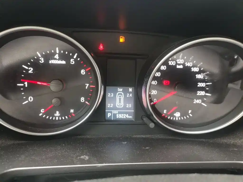 Haval M6 2021 PLUS 1.5T DCT Elite Smart Connect фото 12