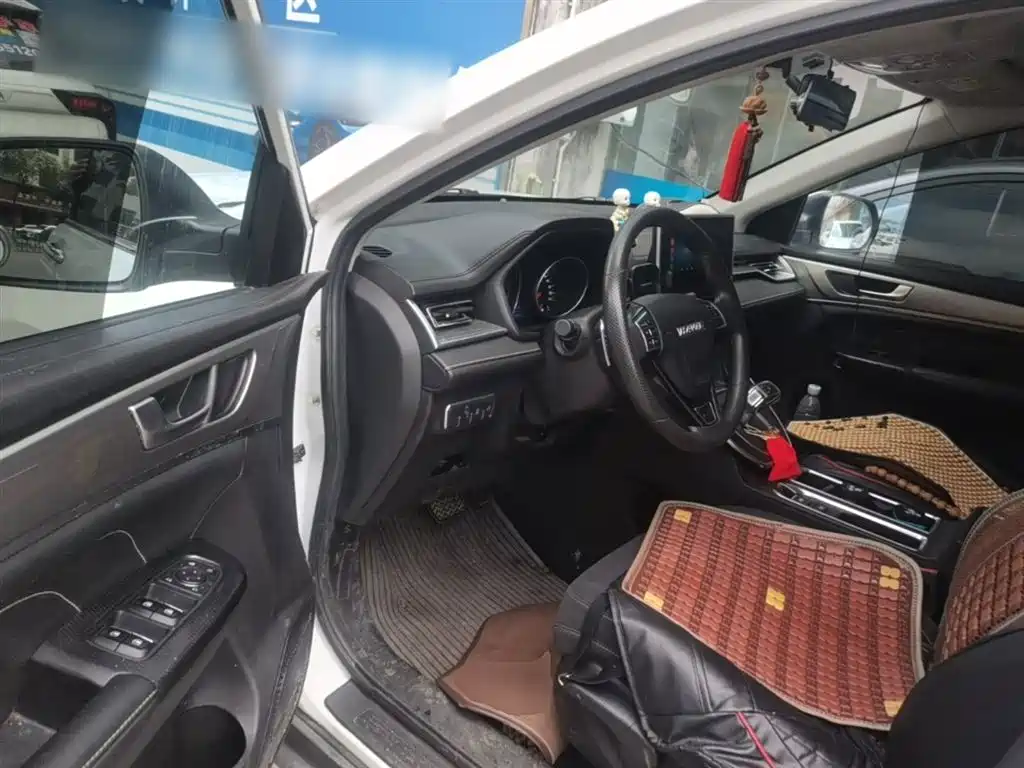 Haval M6 2021 PLUS 1.5T DCT Elite Smart Connect фото 16