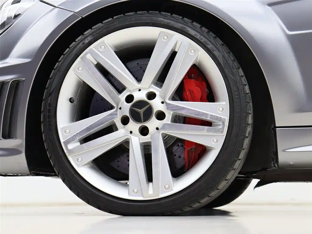 Mercedes-Benz C-Class AMG 2010 AMG C 63 Sport Enhanced Edition фото 30