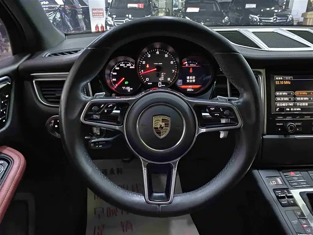 Porsche Macan 2016 Macan S 3.0T фото 12