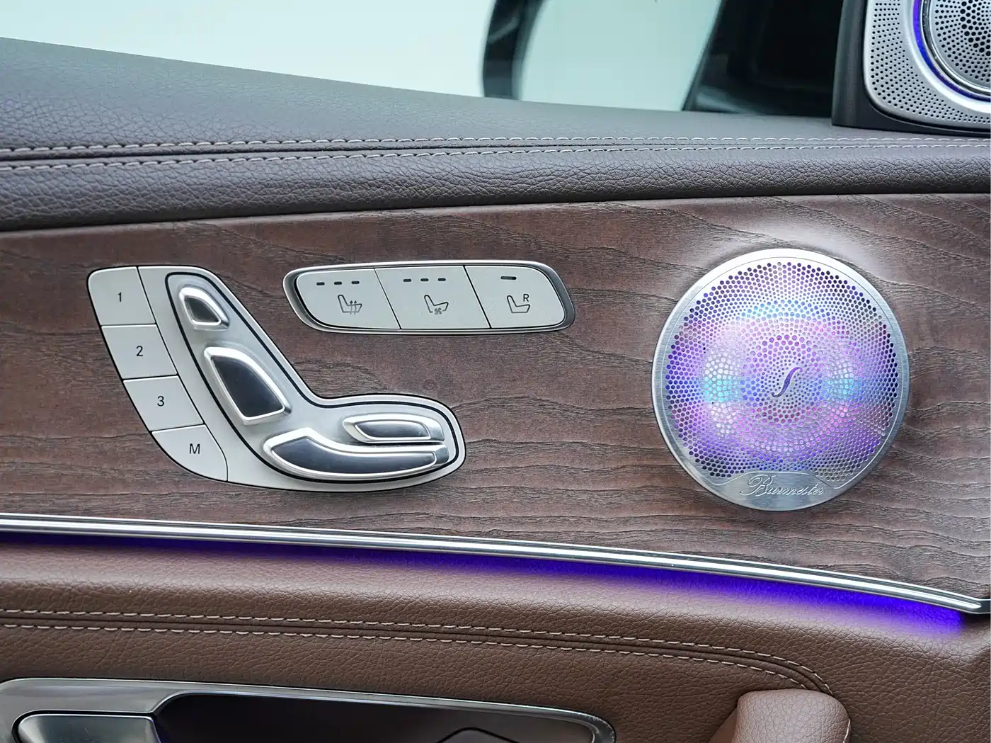 Mercedes-Benz E-Class 2020 E 300 L Luxury Model фото 10