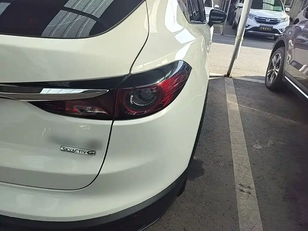 صورة 8 - Mazda CX-4
