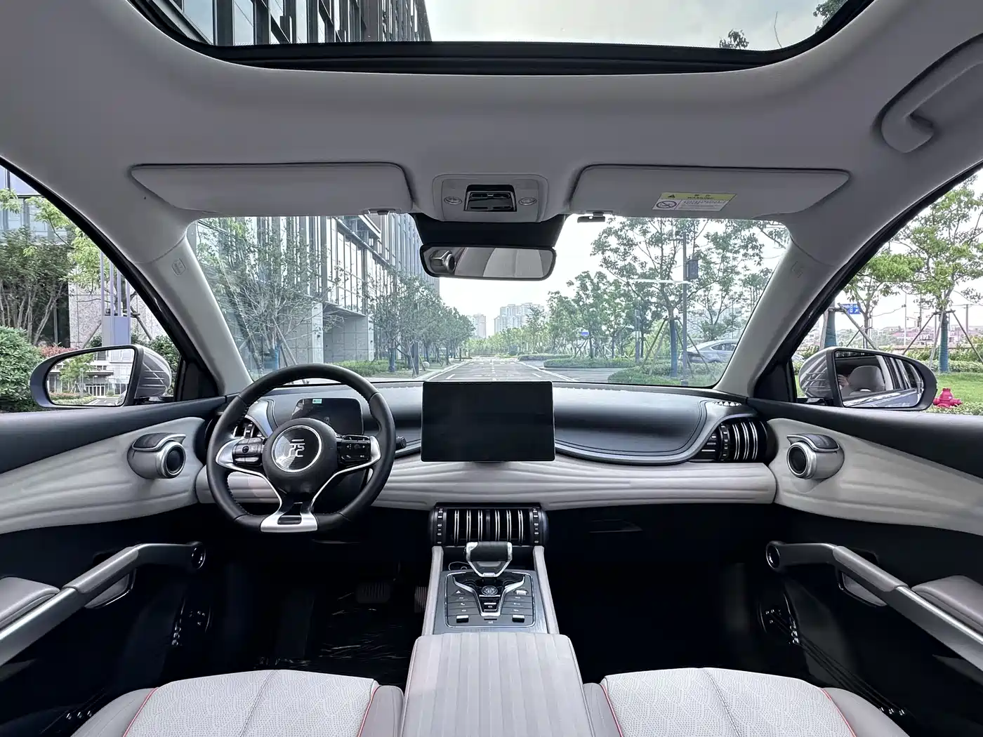 BYD Yuan PLUS 2024 Glory Edition 510KM Leading фото 4