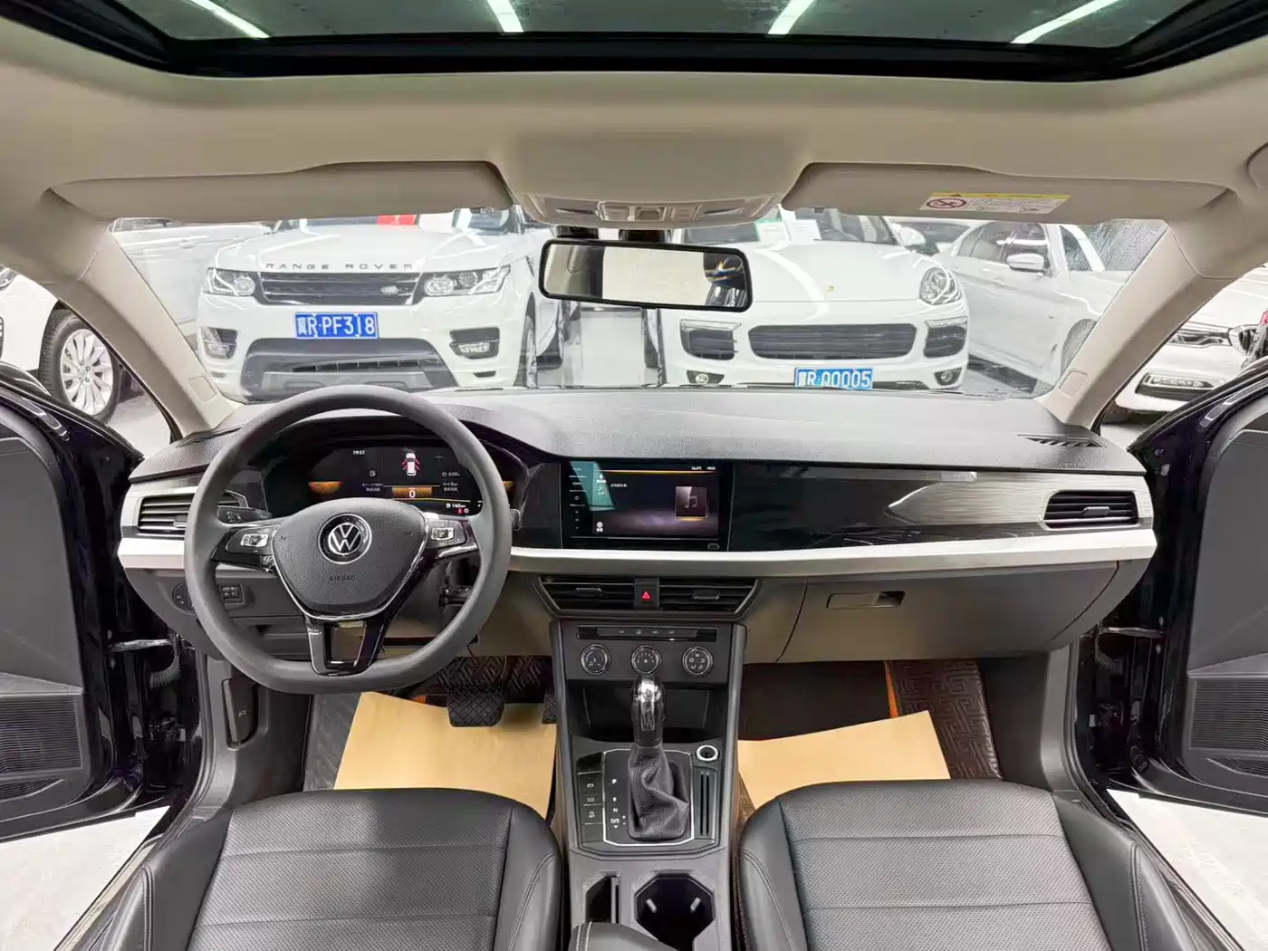 Volkswagen Lavida 2021 1.5L Auto Comfort Edition фото 9