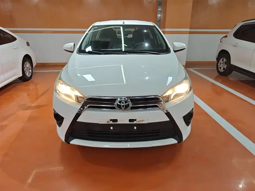 Toyota YARiS L Zhi Xuan 2014 1.3E Manual Charming Edition фото 3