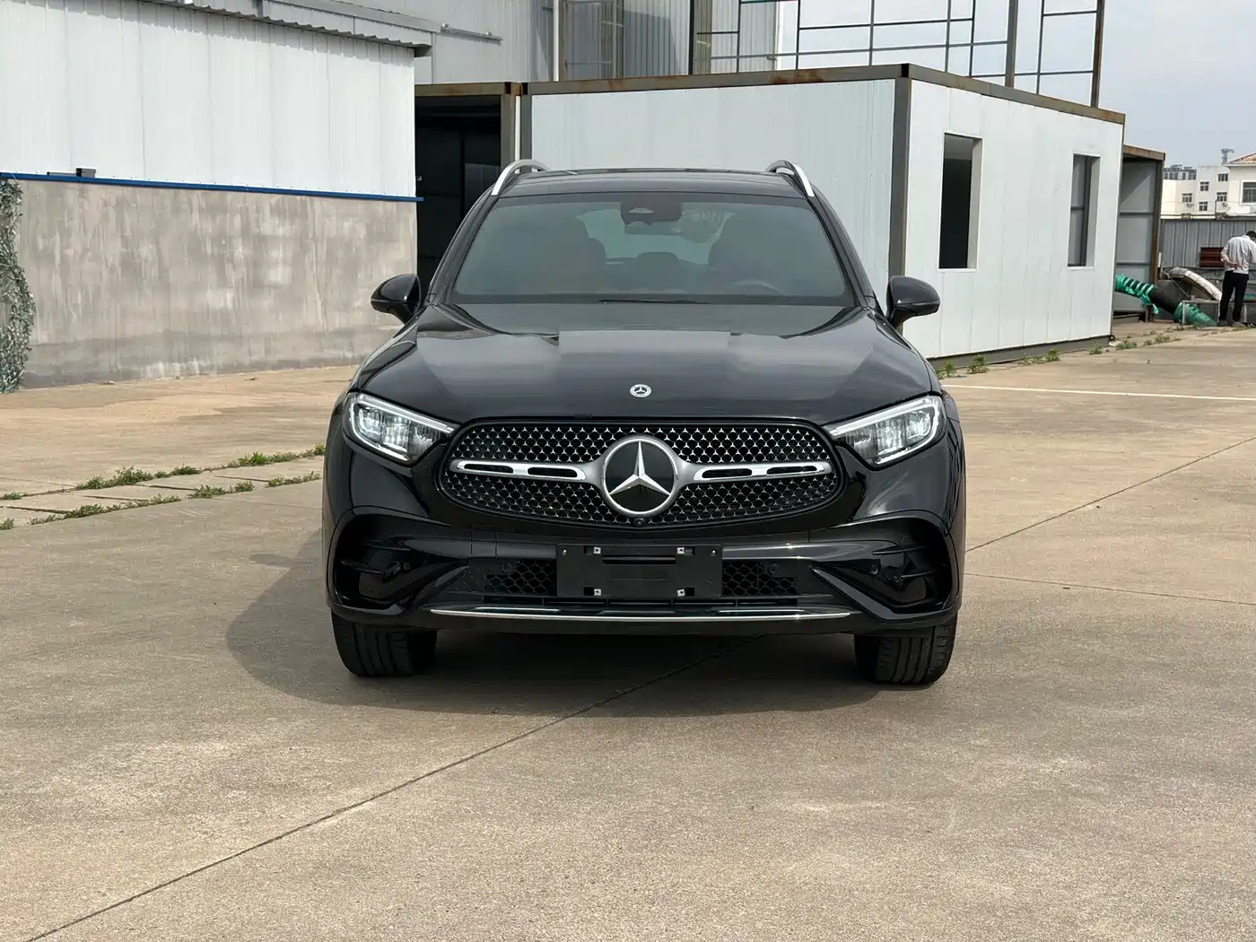 Mercedes-Benz GLC 2024 GLC 300 L 4MATIC Dynamic 5-seater фото 2