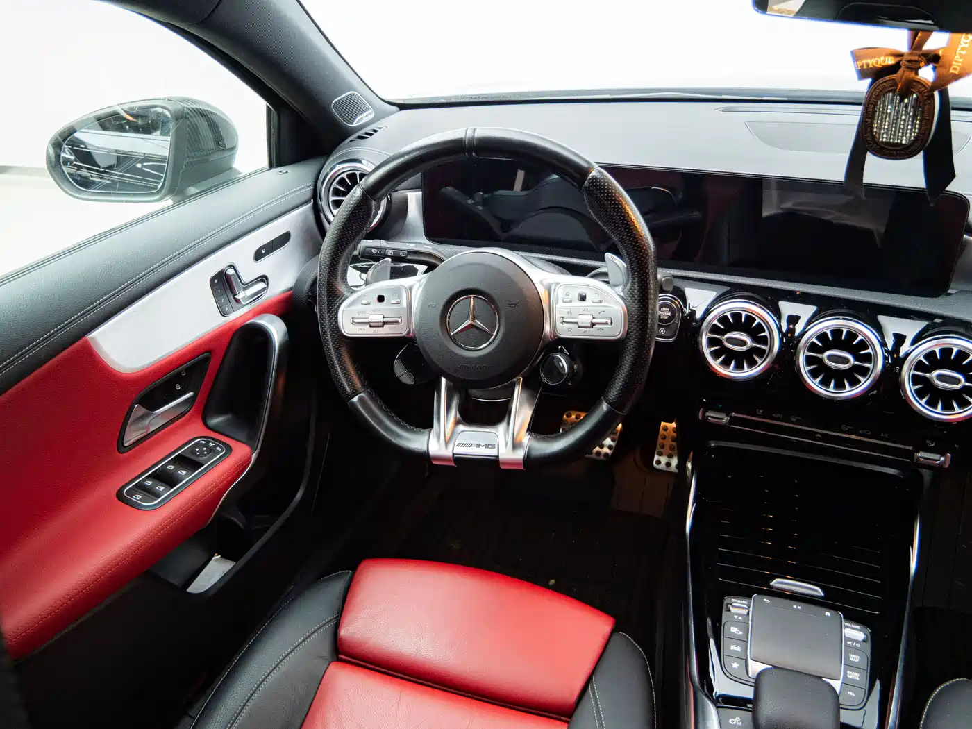Mercedes-Benz A-Class AMG 2020 AMG A 35 L 4MATIC фото 19