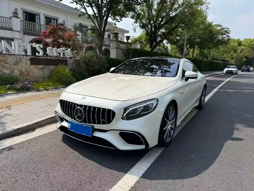 Mercedes-Benz S-Class AMG 2018 AMG S 63 4MATIC+ Coupe