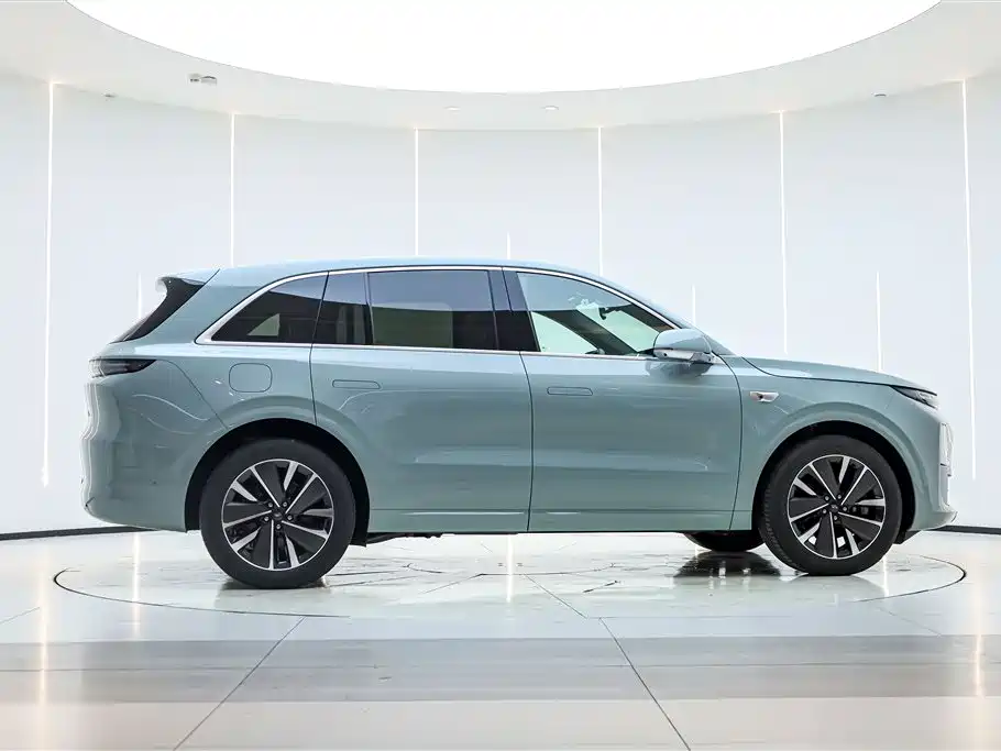 Li Auto IDEAL L6