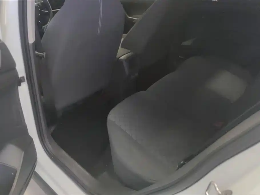 VOLKSWAGEN TU KAI