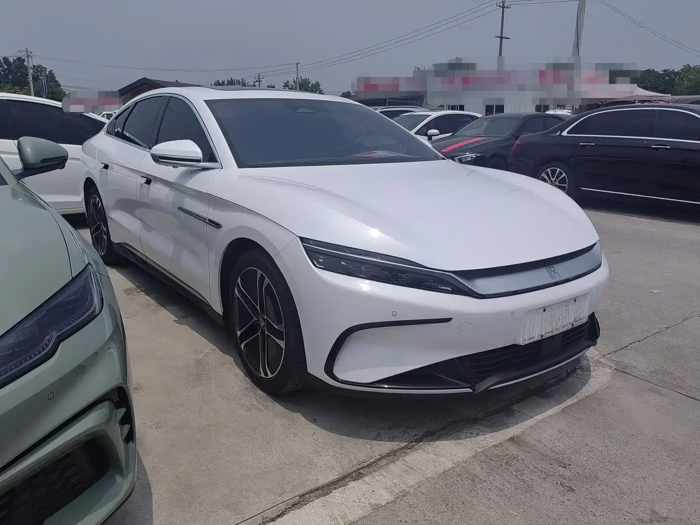 BYD Han 2023 EV Champion Edition 605KM FWD Premium фото 3