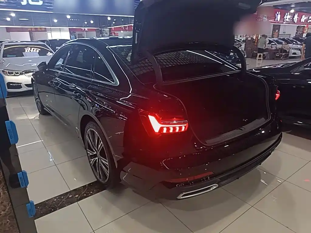 Audi A6L 2020 45 TFSI quattro Premium Dynamic фото 5