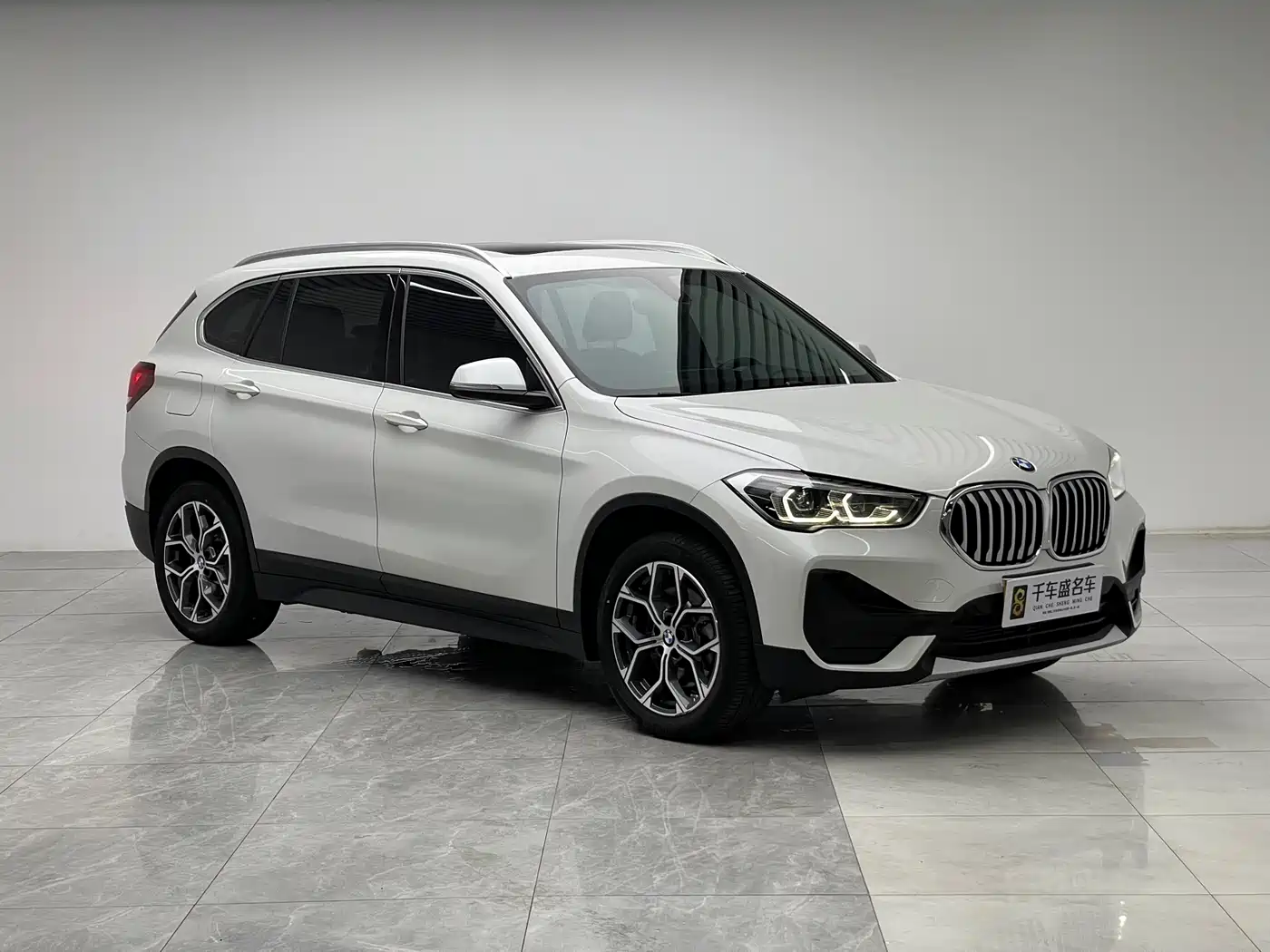 BMW X1 2022 sDrive25Li Leading фото 3