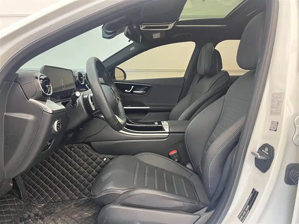 Mercedes-Benz C-Class 2023 C 200 L Sport фото 6
