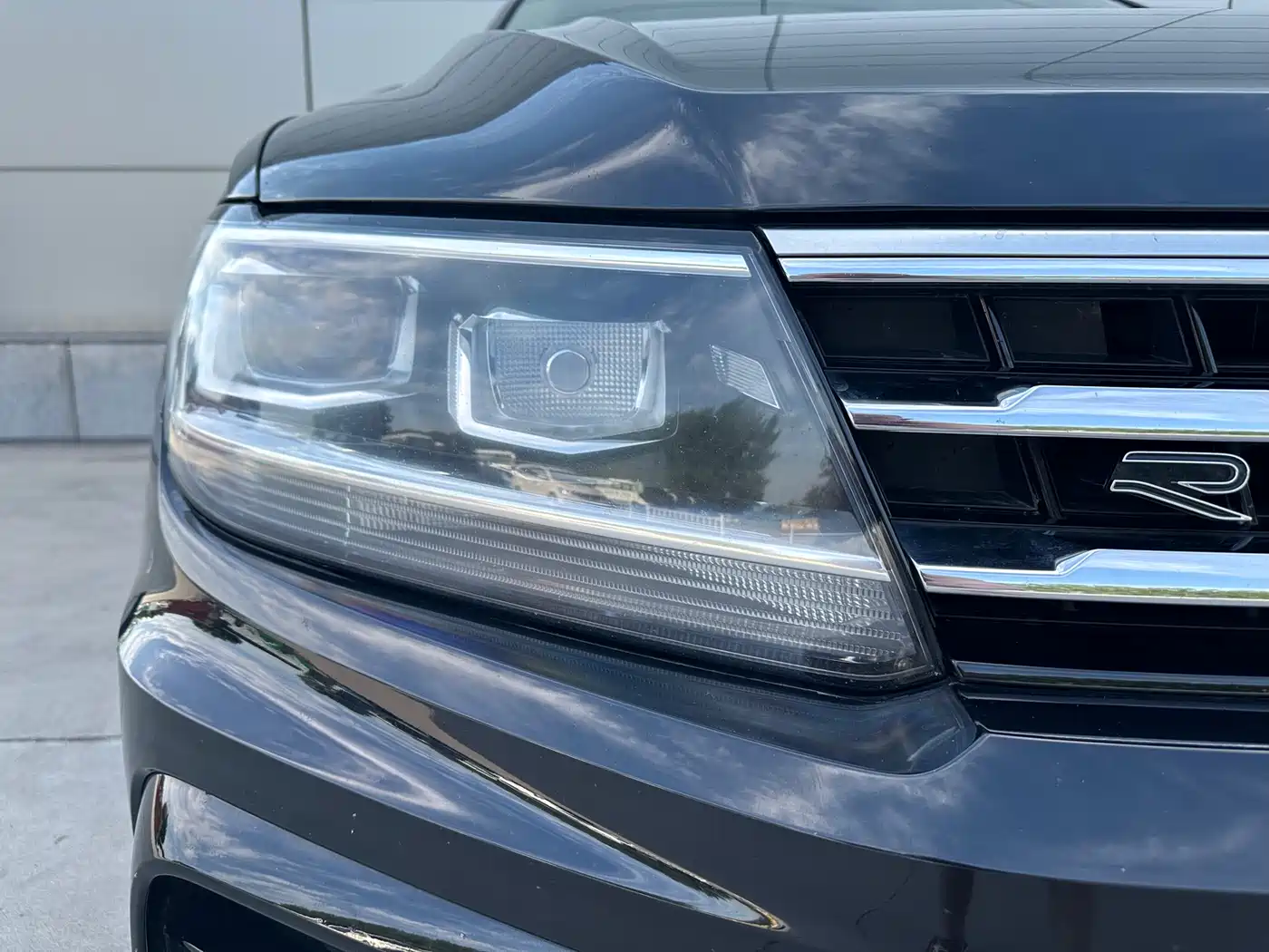 Volkswagen Tiguan L 2021 330TSI Automatic 2WD R-Line Premium фото 4