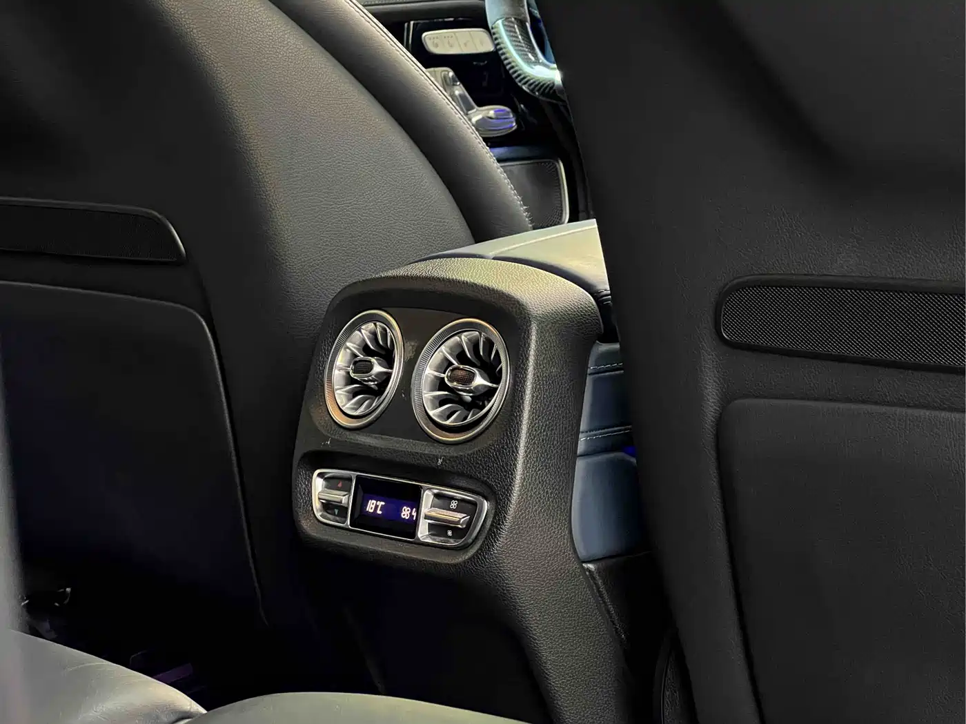 Mercedes-Benz G-Class AMG 2022 AMG G 63 фото 21