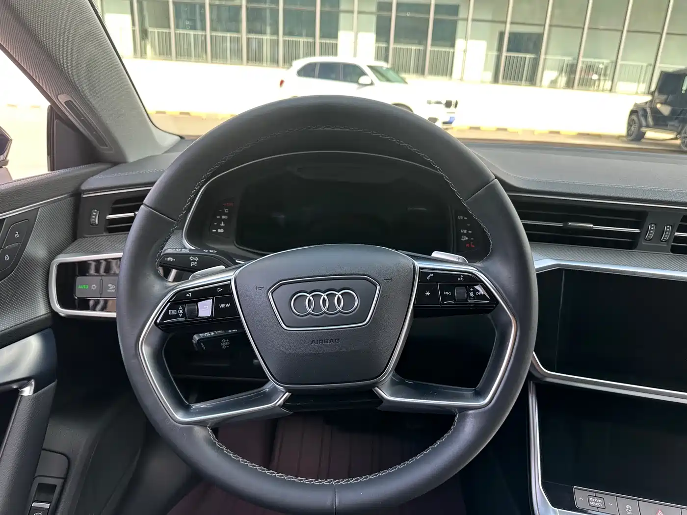 Audi A7L 2024 45 TFSI quattro Premium Luxury фото 13