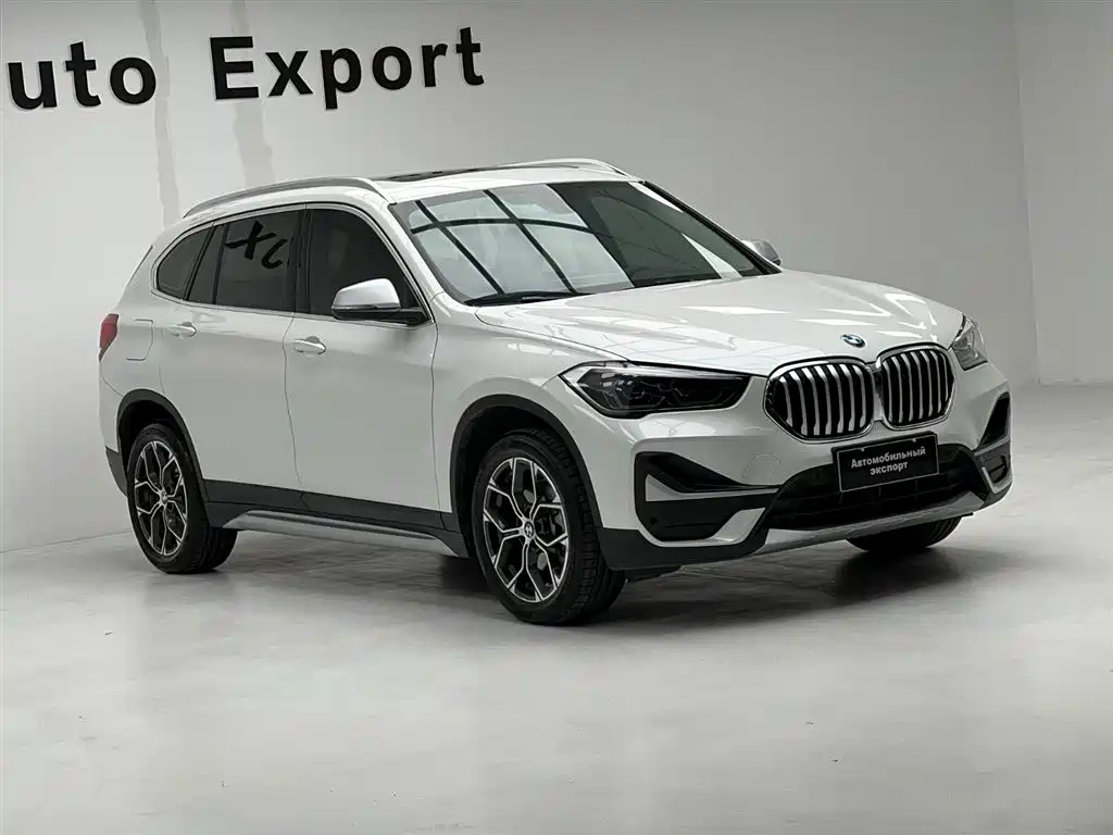 BMW X1 2022 sDrive20Li Premium фото 3