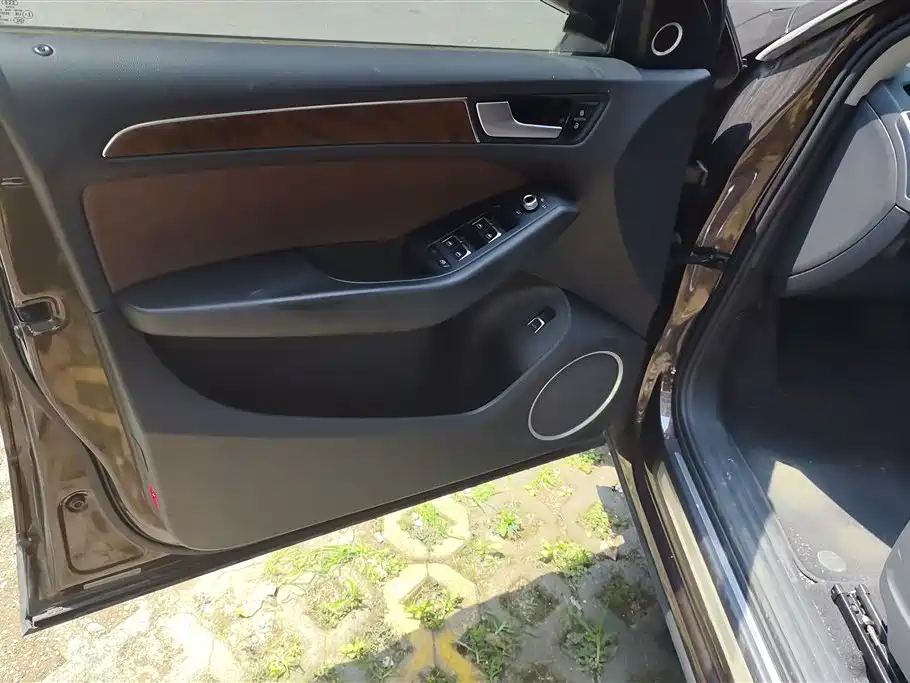 Audi Q5 2016 40 TFSI Comfort Model фото 7