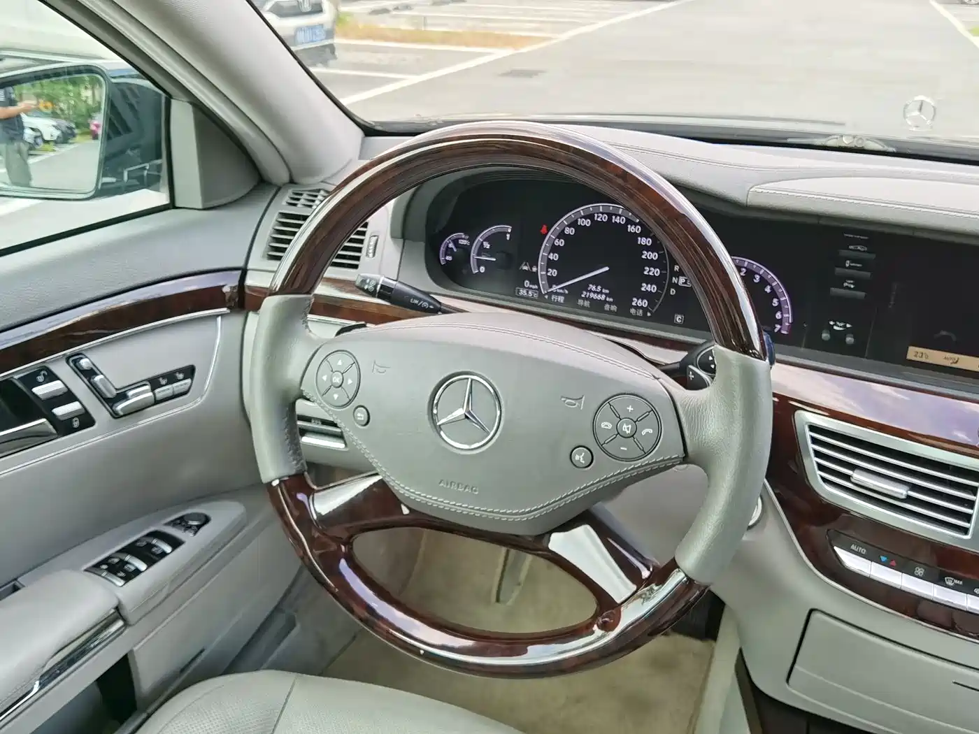 Mercedes-Benz S-Class 2010 S 350 L Luxury фото 10