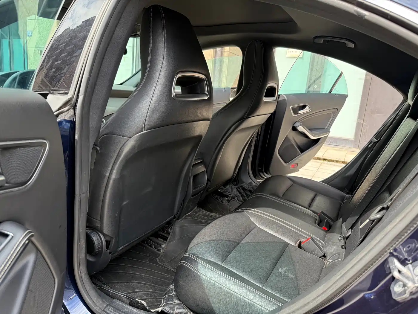 Mercedes-Benz CLA (Import) 2018 CLA 200 Dynamic Edition фото 6