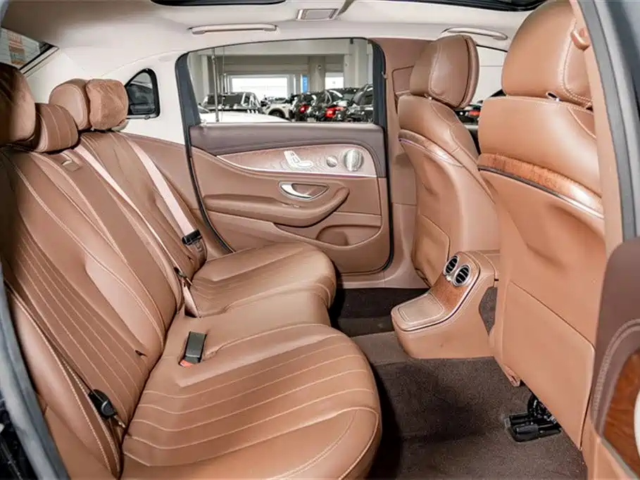 Mercedes-Benz E-Class 2023 Facelift E 300 L Luxury фото 24