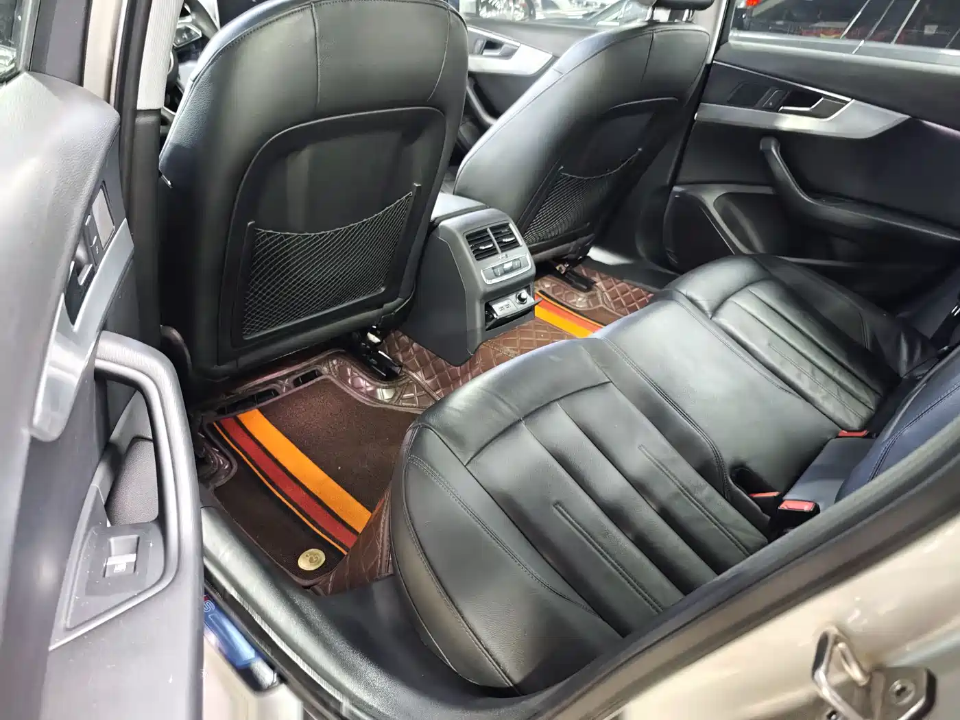 Audi A4L 2019 40 TFSI Fashion (China V) фото 11