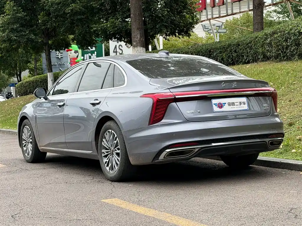 Hongqi H5 2023 2.0T Auto Smart Connect Flag Enjoy фото 4