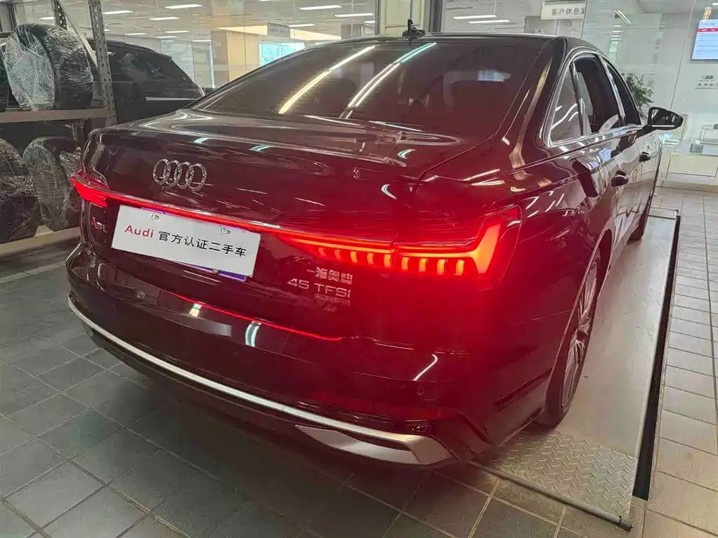 Audi A6L 2019 45 TFSI quattro Premium Dynamic фото 4