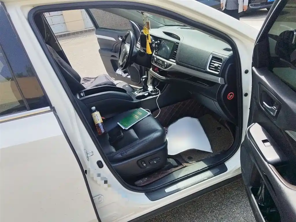 Toyota Highlander 2015 2.0T AWD Luxury Edition 7-seater фото 20