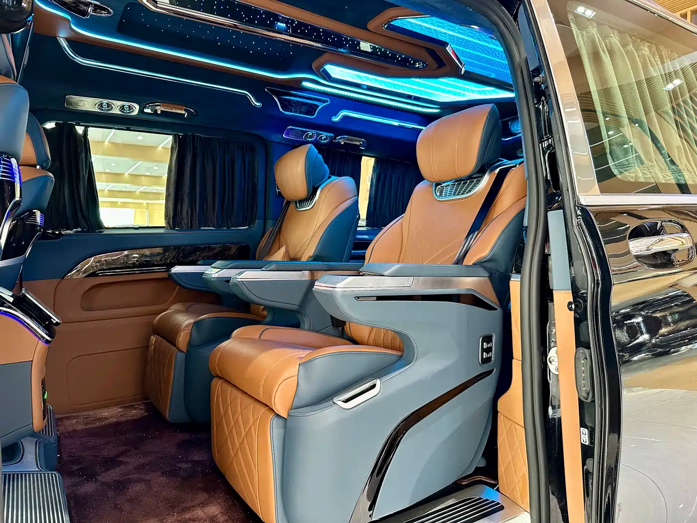 Mercedes-Benz Vito 2021 2.0T Business Edition 7-seater фото 5