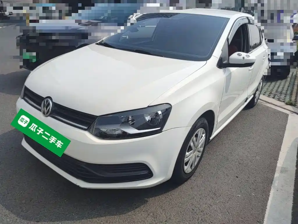 Volkswagen Polo 2016 1.4L Automatic Trend фото 3