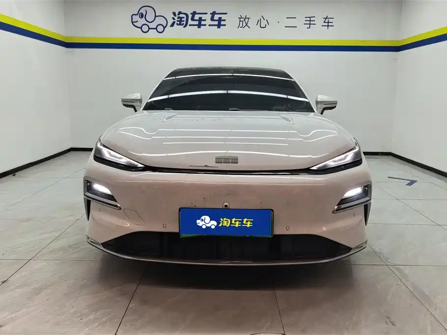 GEELY GALAXY GALAXY SPARKLE 8