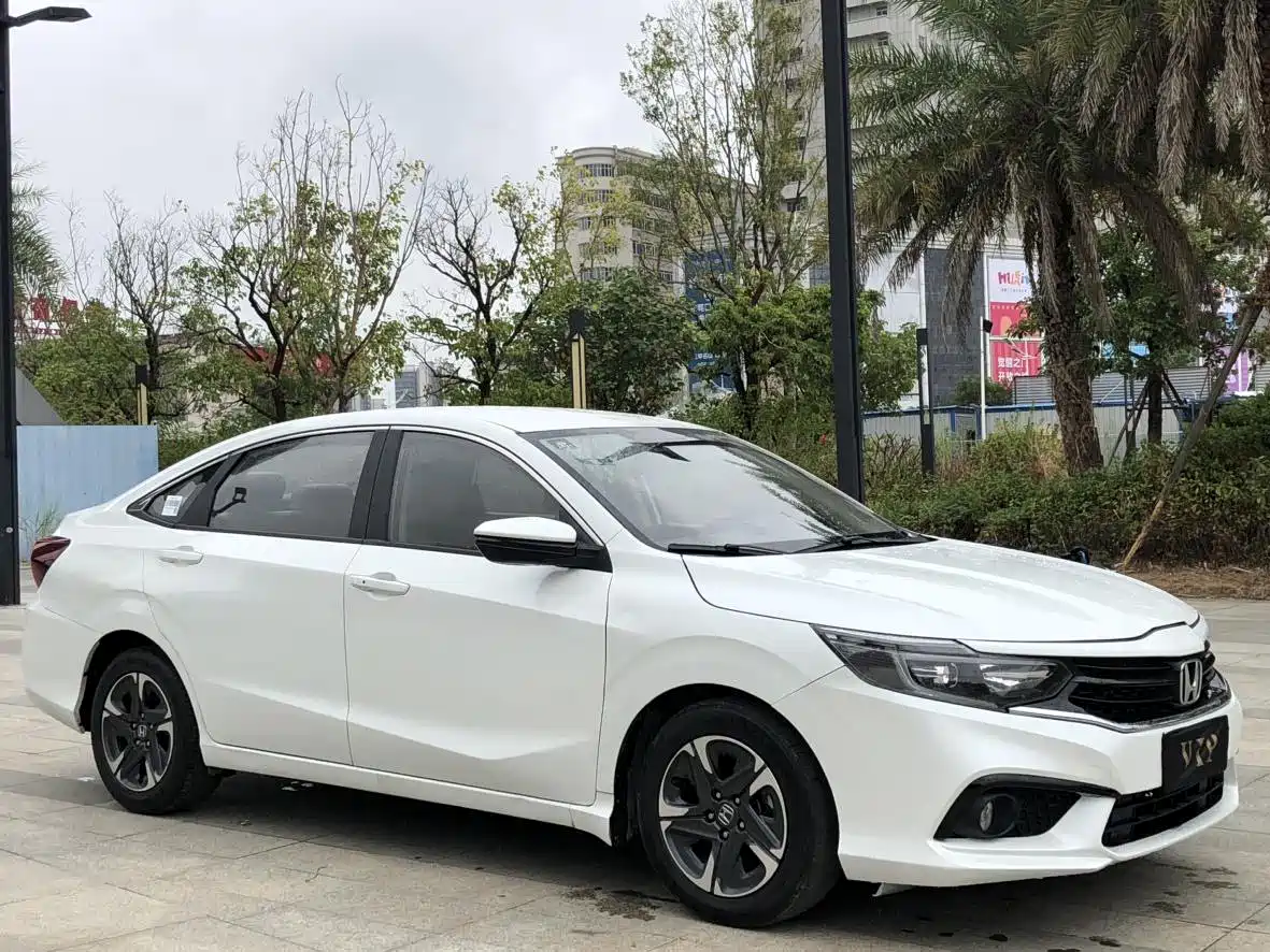 Фото 3 - Honda ENVIX