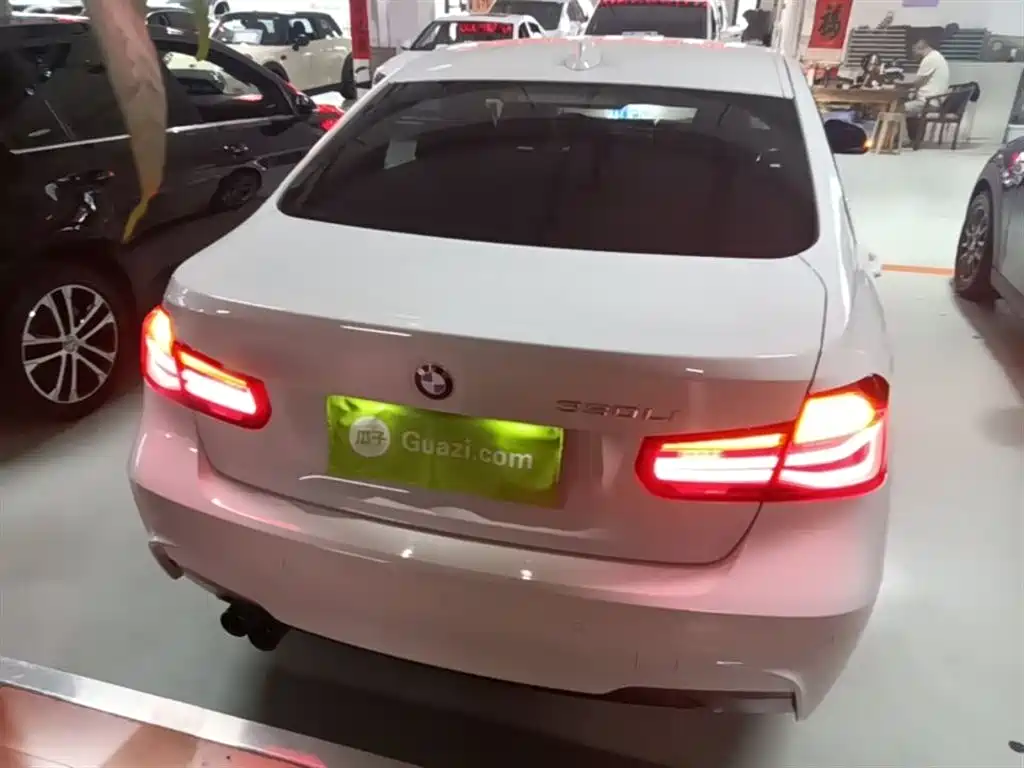 BMW 3 Series 2017 320Li M Sport фото 6