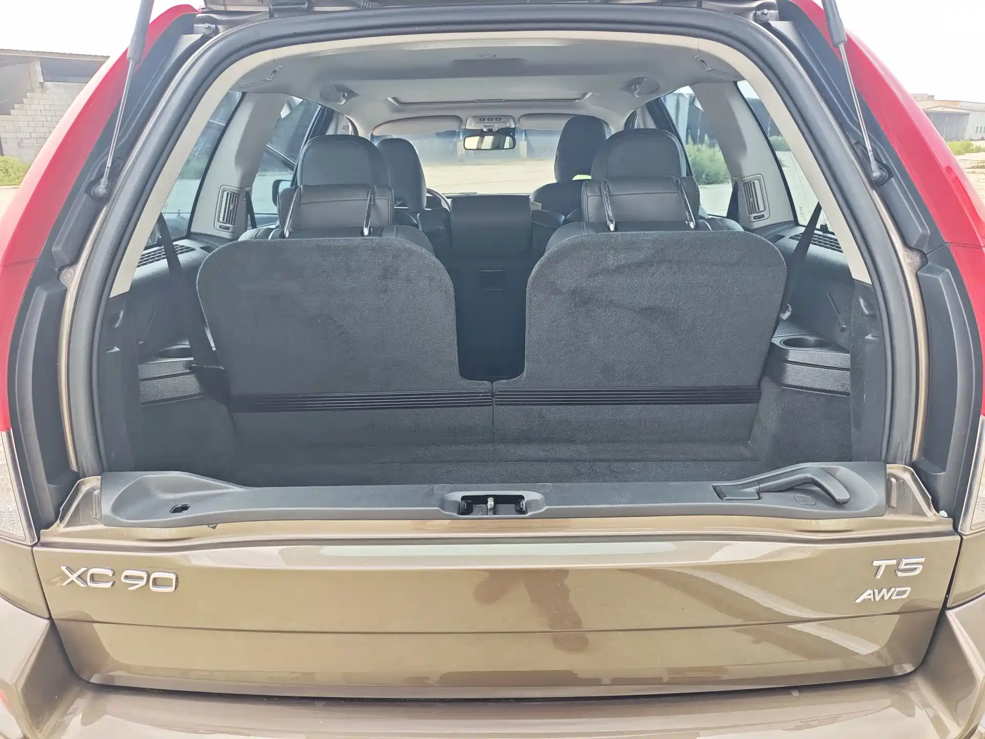 Photo 9 - Volvo XC90