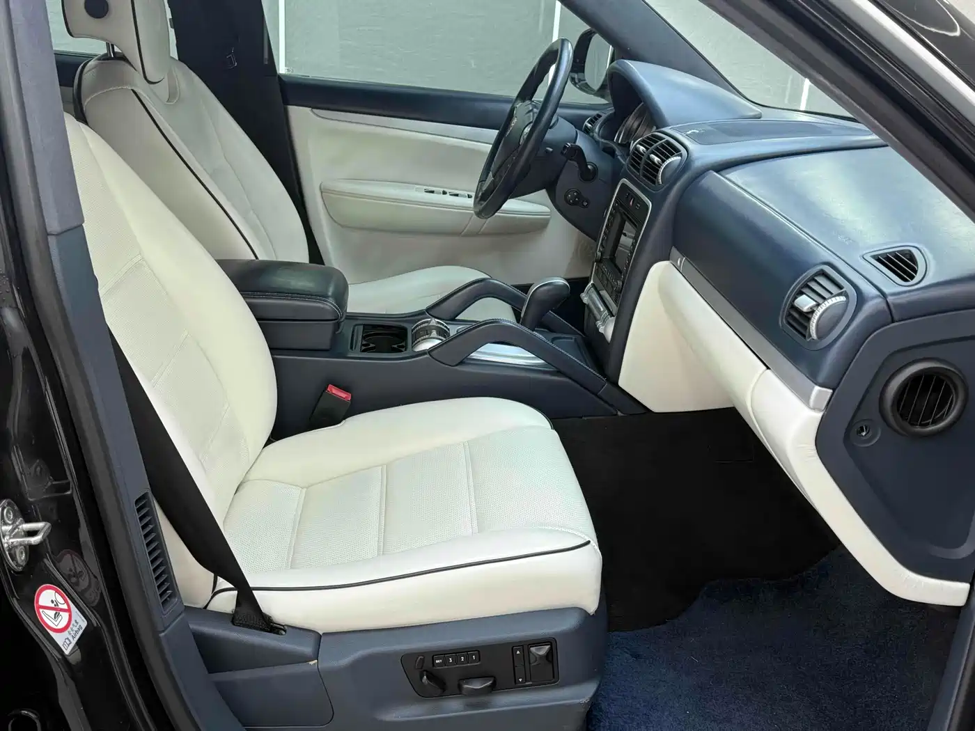 Porsche Cayenne 2006 Cayenne S 4.5L AT фото 24