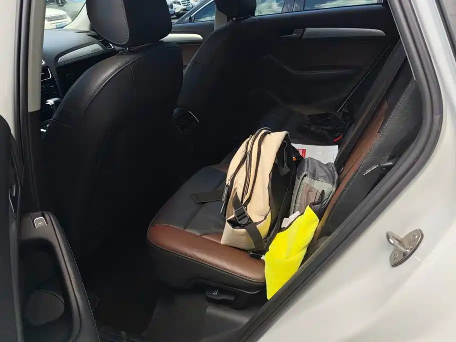 Audi Q5 2018 2017 Plus 40 TFSI Technology