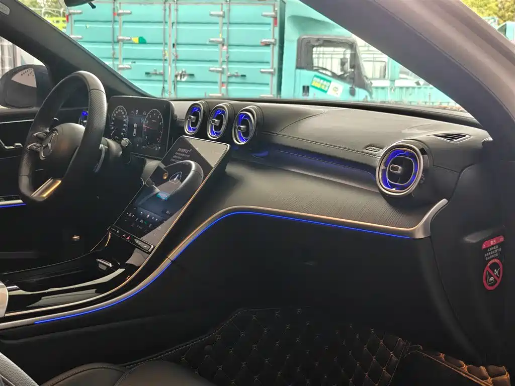 MERCEDES-BENZ C CLASS