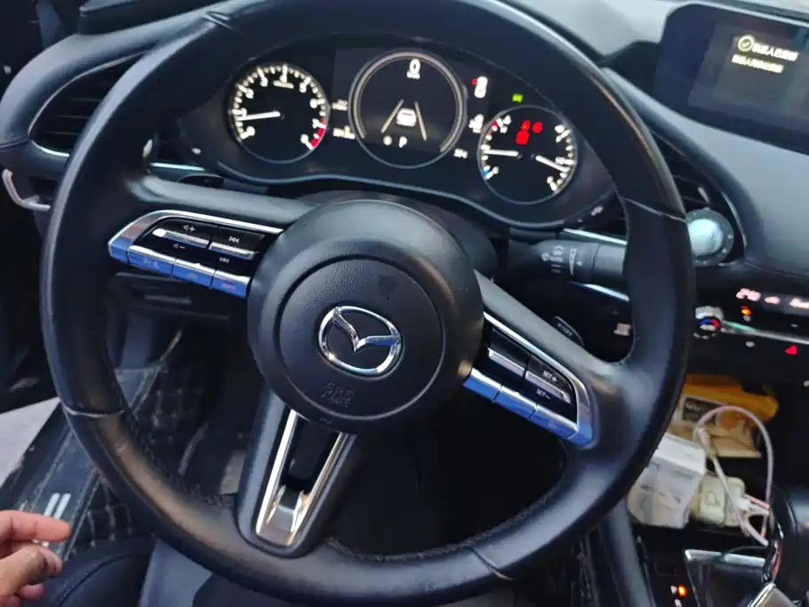 Mazda Mazda3 Axela 2024 2023 2.0L Auto Zhiyao